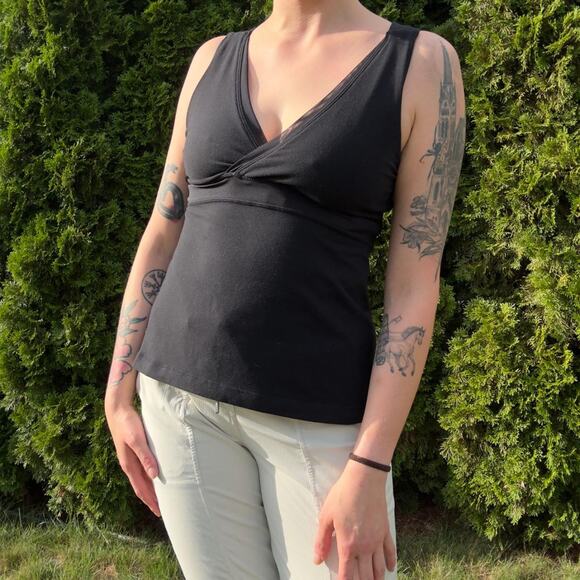 Authentic Lululemon align Twistback - Picture 1 of 6